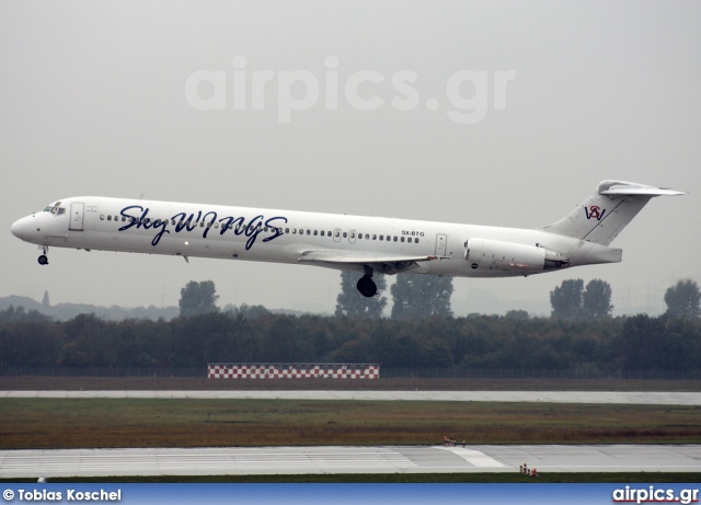 SX-BTG, McDonnell Douglas MD-83, Sky Wings