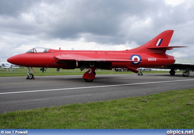 G-BZPC, Hawker Hunter-GA.11, Private