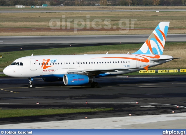 TC-IZH, Airbus A319-100, IZair