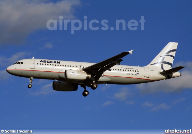 SX-DVY, Airbus A320-200, Aegean Airlines