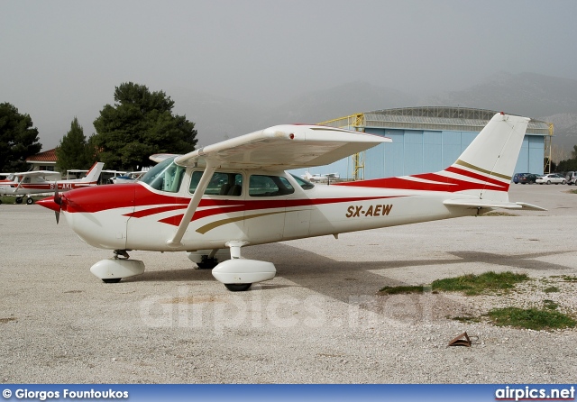 SX-AEW, Cessna 172-P Skyhawk, Private