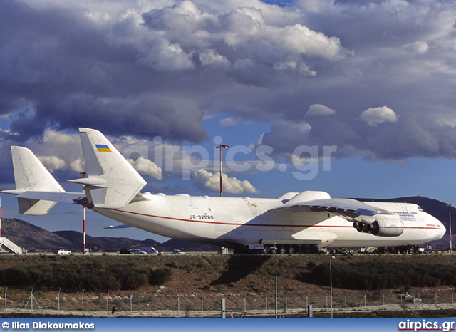 UR-82060, Antonov An-225 Mriya, Antonov