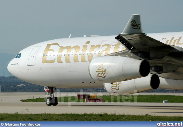 A6-ERQ, Airbus A340-300, Emirates