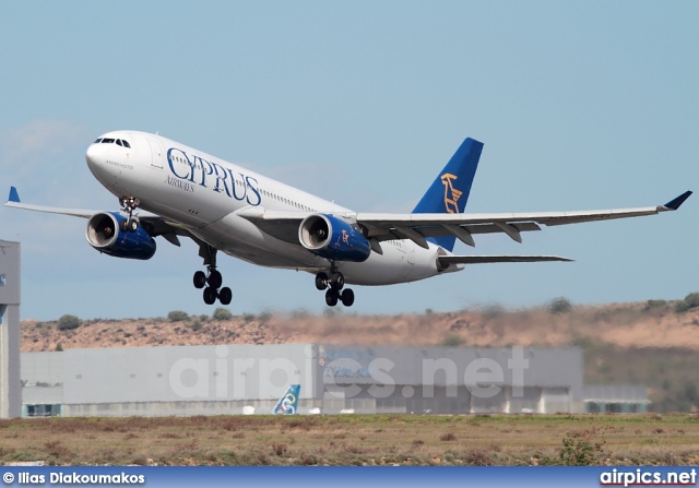 5B-DBS, Airbus A330-200, Cyprus Airways