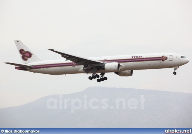 HS-TKA, Boeing 777-300, Thai Airways