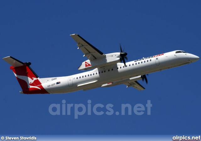 VH-QOP, De Havilland Canada DHC-8-400Q Dash 8, Qantas Link