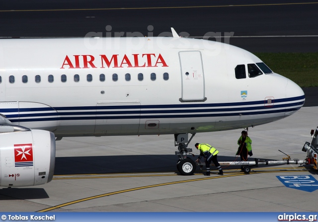 9H-AEP, Airbus A320-200, Air Malta