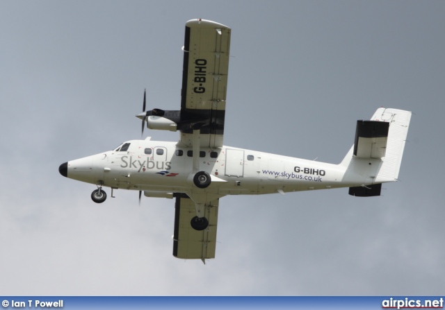 G-BIHO, De Havilland Canada DHC-6-310 Twin Otter, Isles of Scilly Skybus