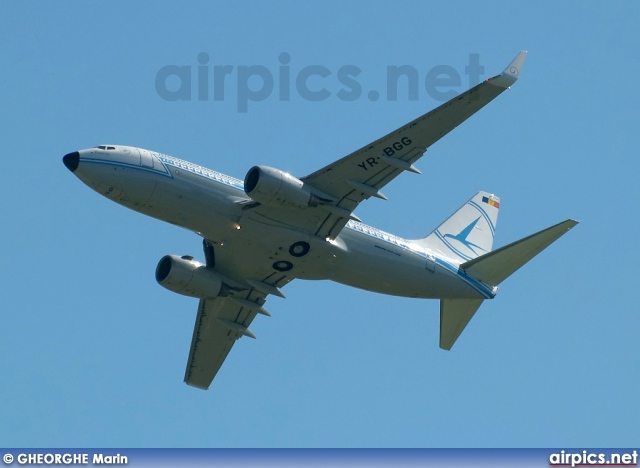 YR-BGG, Boeing 737-700, Tarom