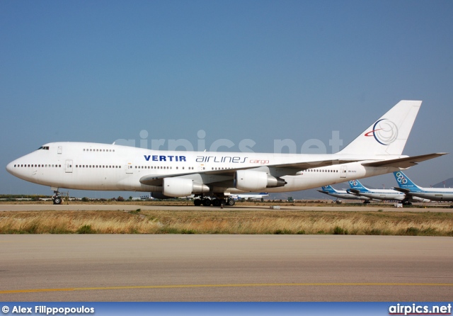 EK-74711, Boeing 747-100SRF, Vertir Airlines