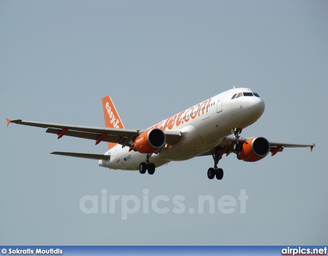 G-EZTI, Airbus A320-200, easyJet