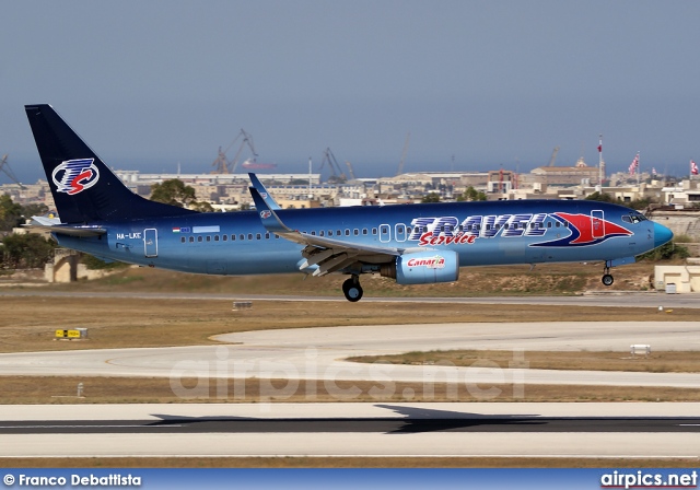 HA-LKE, Boeing 737-800, Travel Service (Hungary)