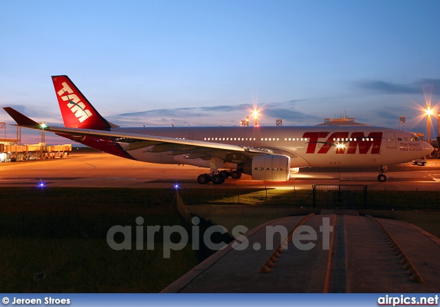 PT-MVD, Airbus A330-200, TAM Linhas Aereas