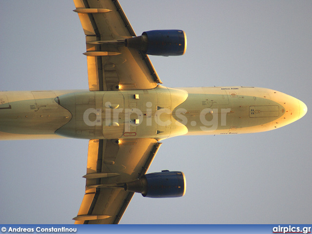G-BXKA, Airbus A320-200, Thomas Cook Airlines