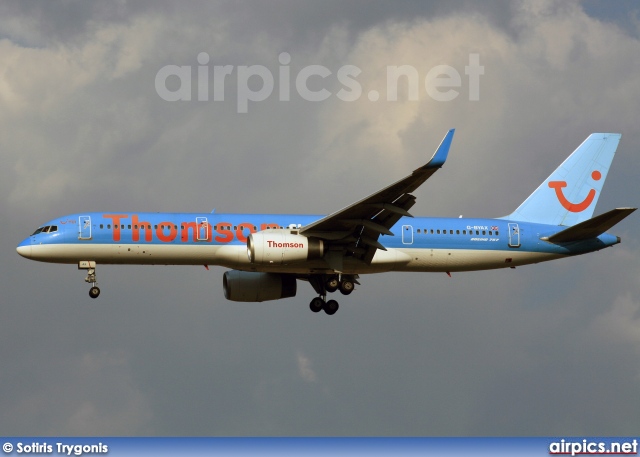 G-BYAX, Boeing 757-200, Thomsonfly