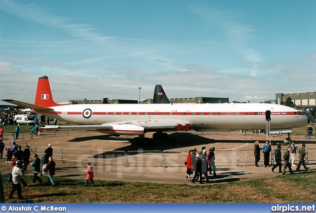 XS235, De Havilland DH-106 Comet-4C, Royal Air Force