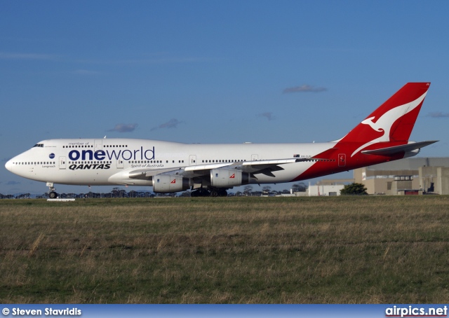 VH-OJU, Boeing 747-400, Qantas