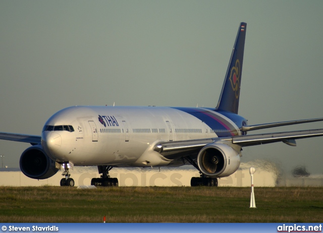 HS-TKC, Boeing 777-300, Thai Airways