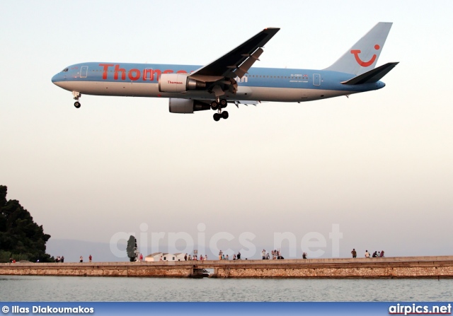 G-OBYI, Boeing 767-300ER, Thomsonfly