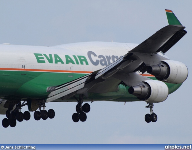 B-16402, Boeing 747-400(BCF), EVA Air Cargo