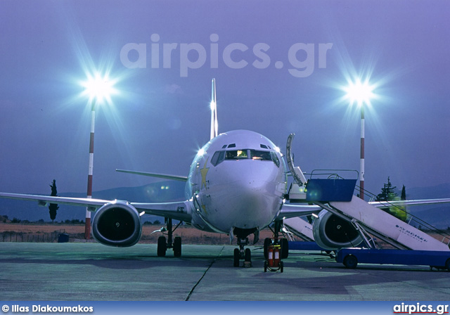 Boeing 737-300, Astraeus