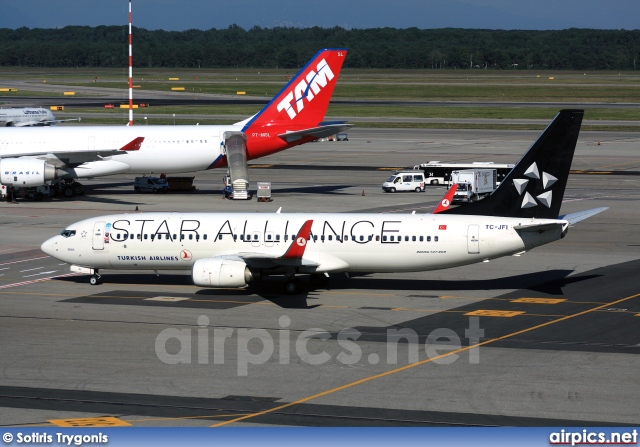 TC-JFI, Boeing 737-800, Turkish Airlines