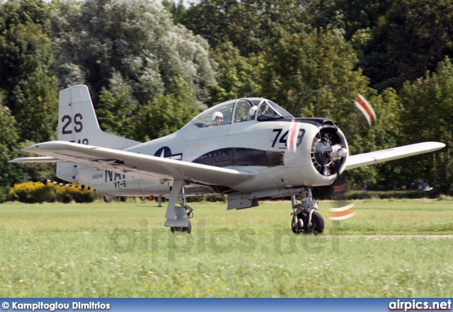 N2800M, North American T-28-C Trojan, Private