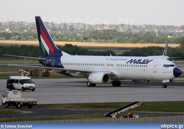 HA-LOC, Boeing 737-800, MALEV Hungarian Airlines