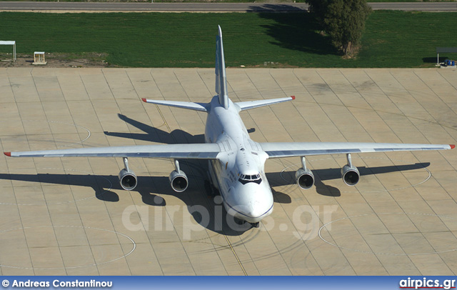 UR-82072, Antonov An-124-100 Ruslan, Antonov