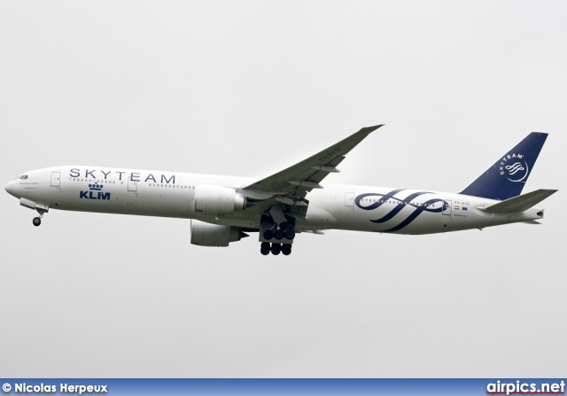 PH-BVD, Boeing 777-300ER, KLM Royal Dutch Airlines