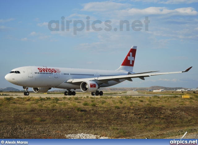 HB-IQC, Airbus A330-200, Swiss International Air Lines