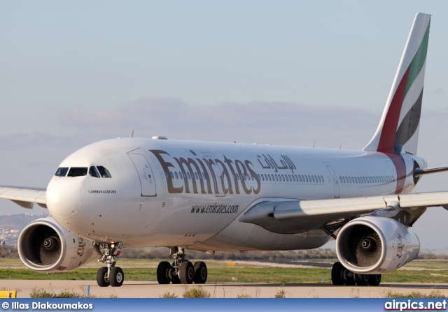 A6-EAO, Airbus A330-200, Emirates