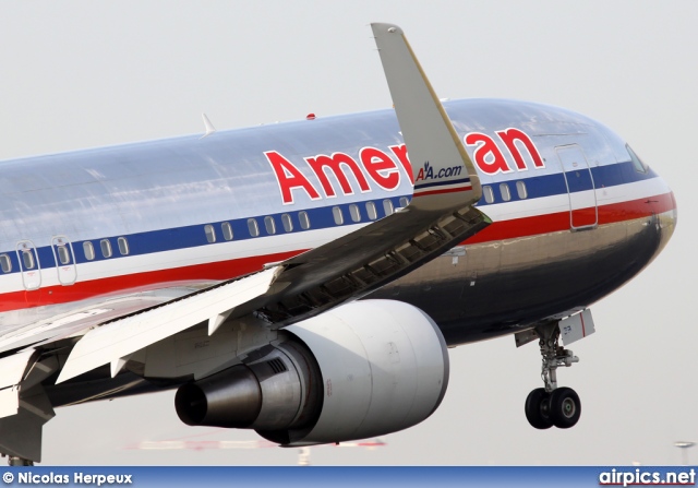 N399AN, Boeing 767-300ER, American Airlines