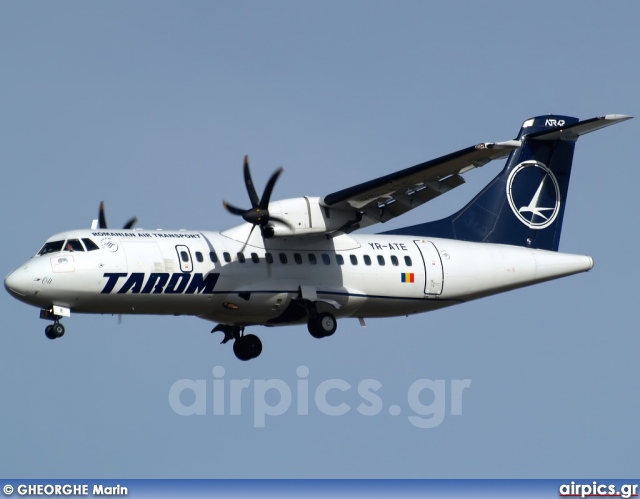 YR-ATE, ATR 42-500, Tarom