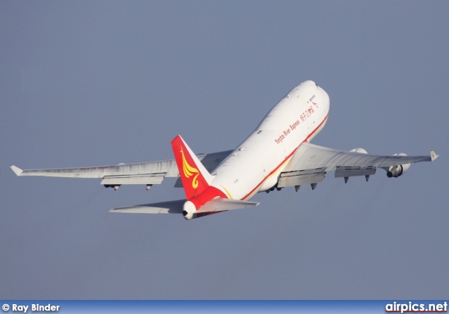 B-2435, Boeing 747-400F(SCD), Yangtze River Express