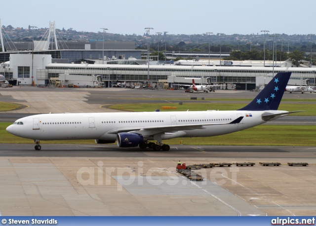 CS-TMT, Airbus A330-300, Untitled