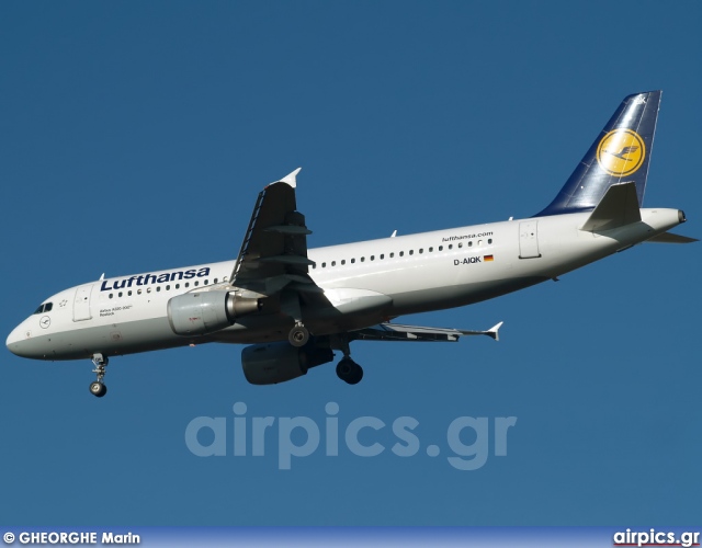 D-AIQK, Airbus A320-200, Lufthansa