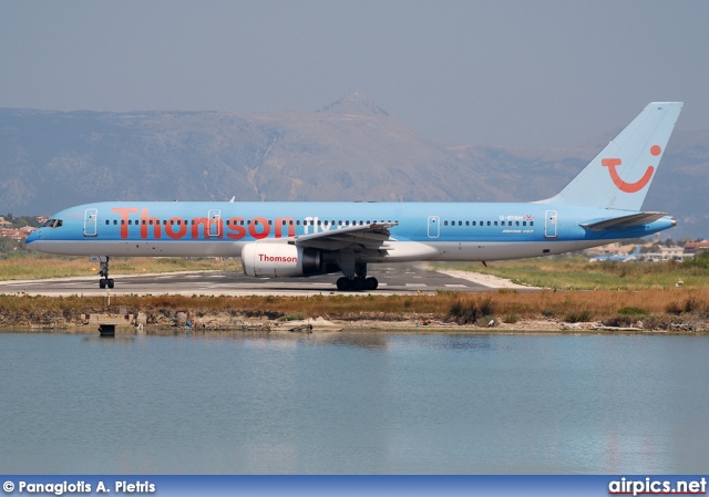 G-BYAH, Boeing 757-200, Thomsonfly