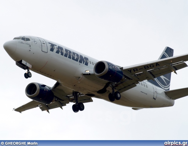 YR-BGA, Boeing 737-300, Tarom