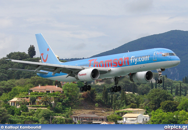 G-BYAD, Boeing 757-200, Thomsonfly