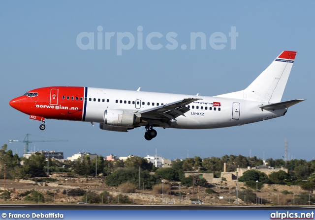 LN-KKZ, Boeing 737-300, Norwegian Air Shuttle