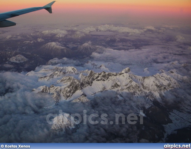 SX-DVS, Airbus A320-200, Aegean Airlines