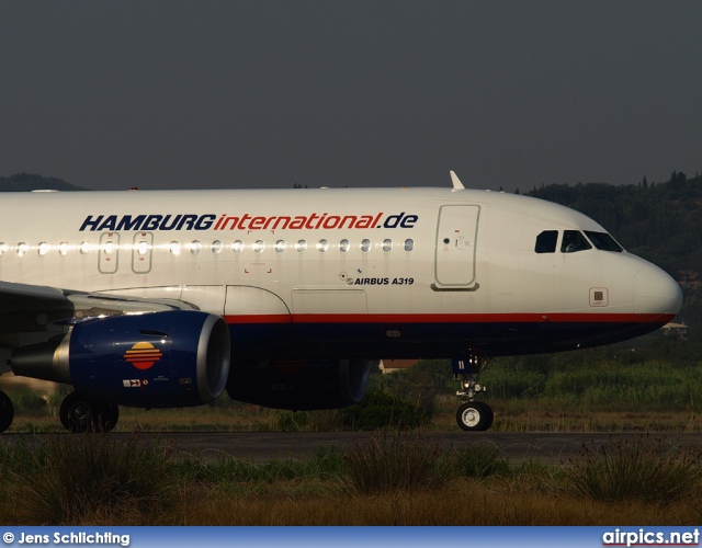 D-AHII, Airbus A319-100, Hamburg International