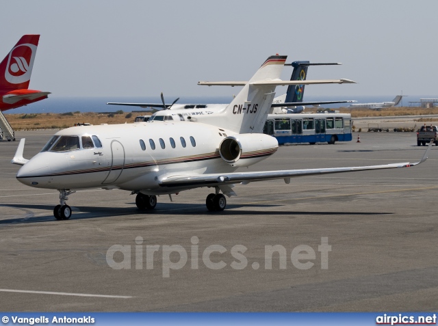 CN-TJS, Hawker 900-XP, Private