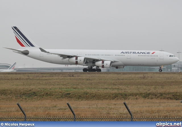 F-GLZN, Airbus A340-300, Air France