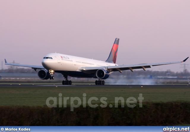 N805NW, Airbus A330-300, Delta Air Lines