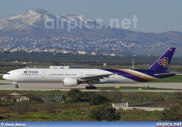 HS-TKF, Boeing 777-300, Thai Airways