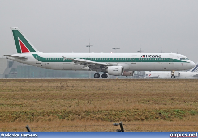 EI-IXI, Airbus A321-100, Alitalia