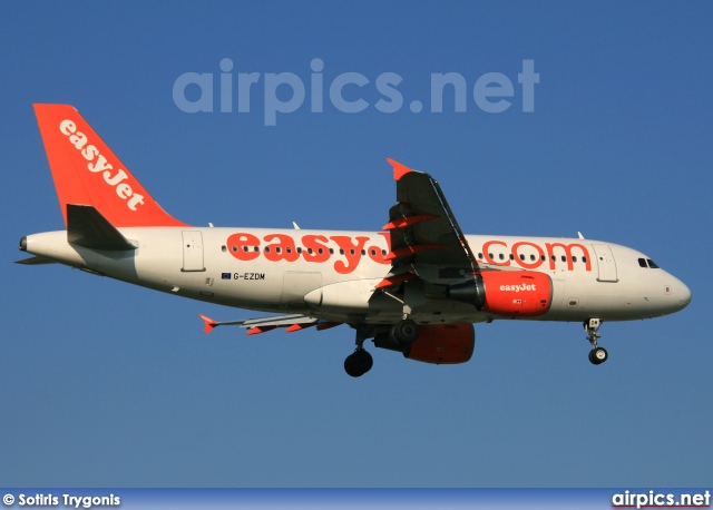 G-EZDM, Airbus A319-100, easyJet