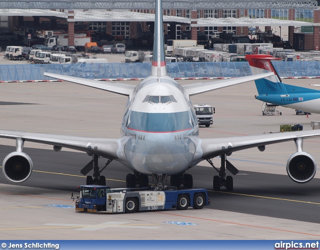 B-HOW, Boeing 747-400, Cathay Pacific